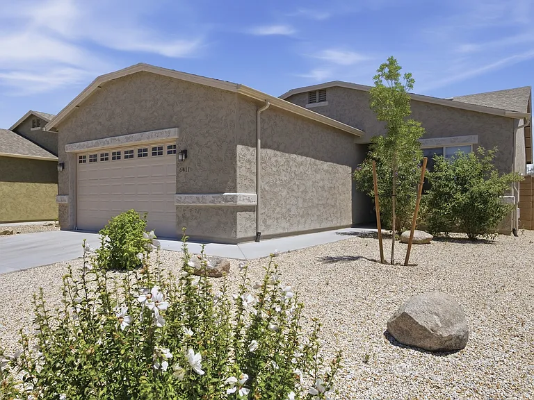 6411 E Marley Ave — Photo 3