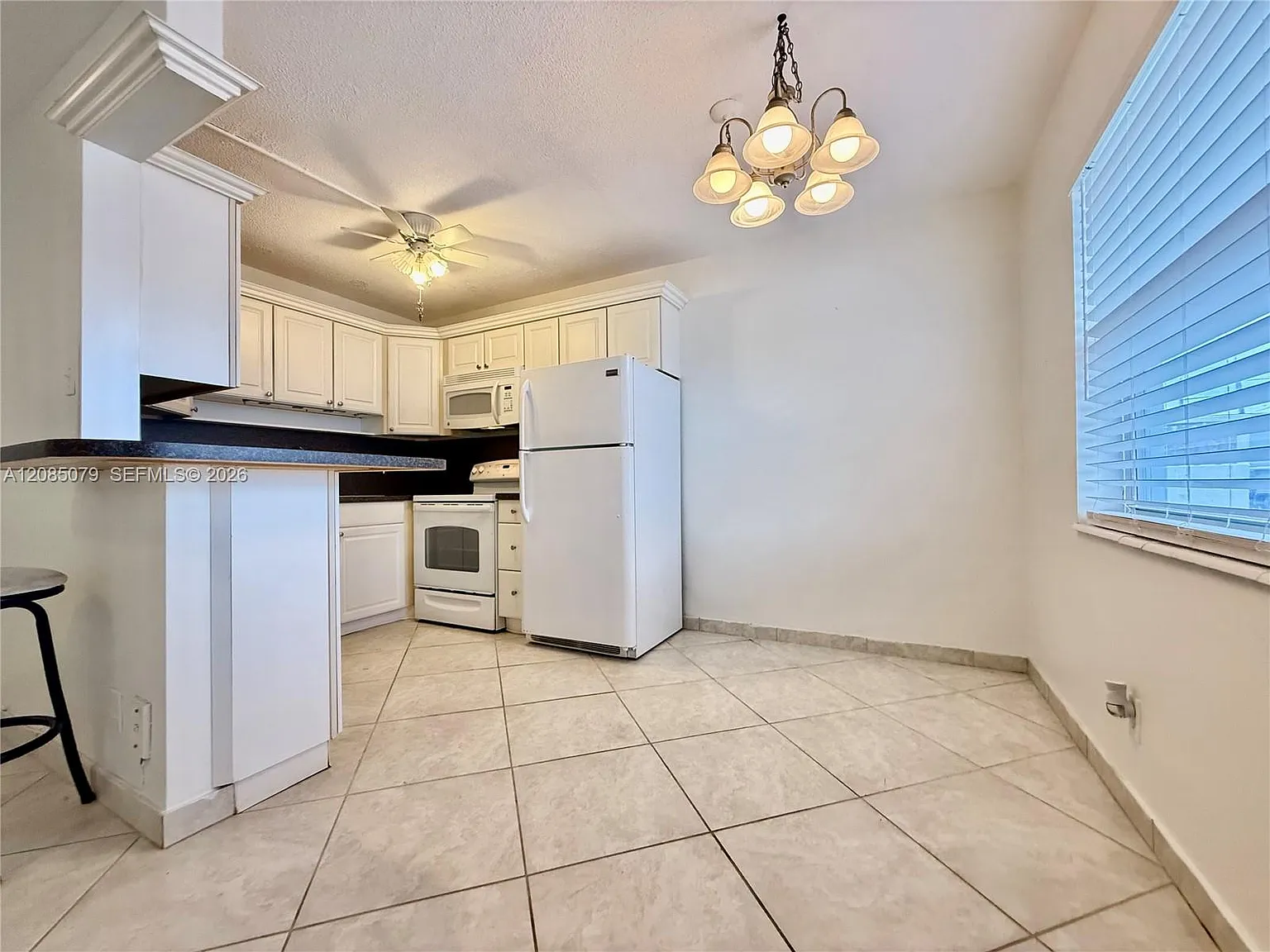 Ronola Apts Condo — Photo 3