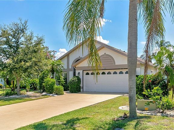 3rd image of 1815 E Del Webb Blvd