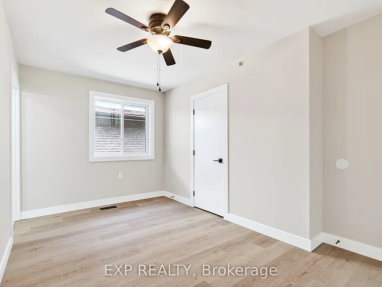 263 Anne St N #1 — Photo 30