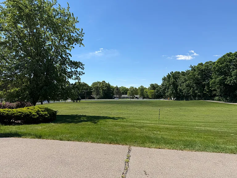 5255 Textile Rd — Photo 9