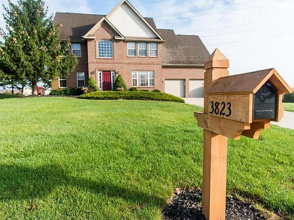 2nd image of 3823 Kelsey Ct