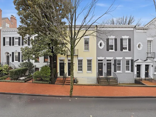 3138 O St NW #1/2, Washington, DC 20007