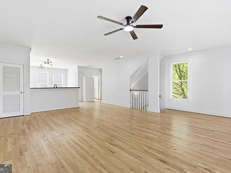 740 Liberty Commons Dr NW — Photo 14