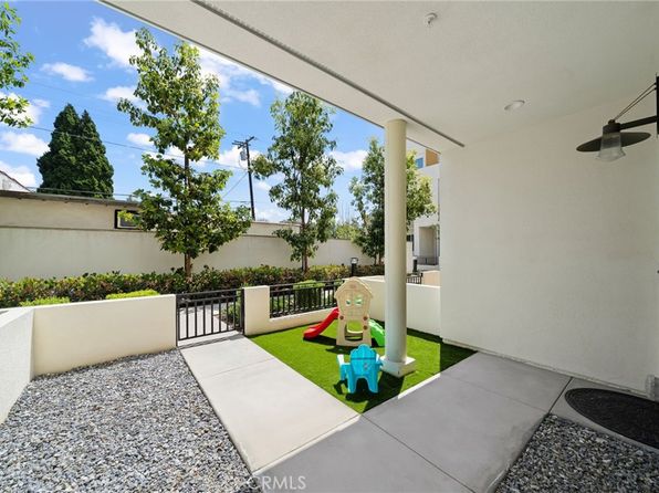 22 Sunset St, Long Beach, CA 90805