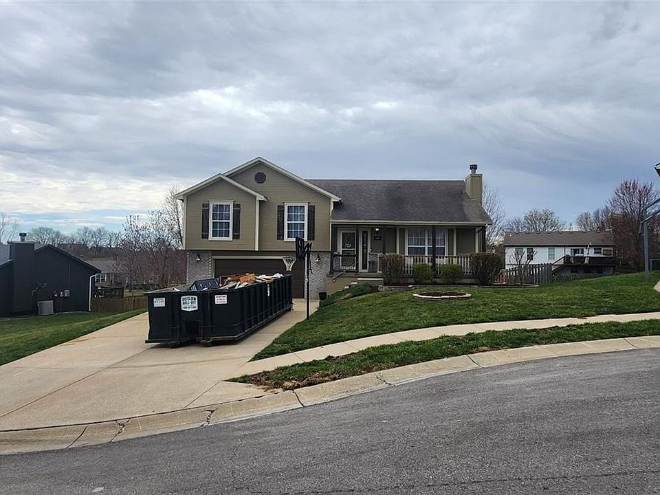 2nd image of 4401 NE 103rd Ct
