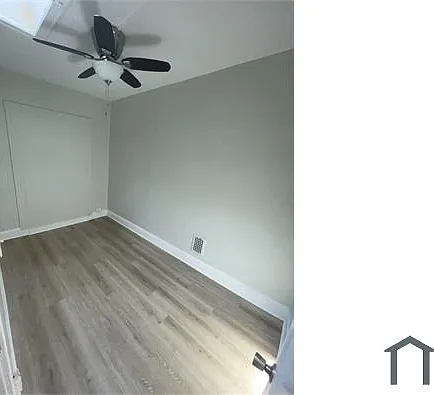 1215 Oakhurst Pl — Photo 9