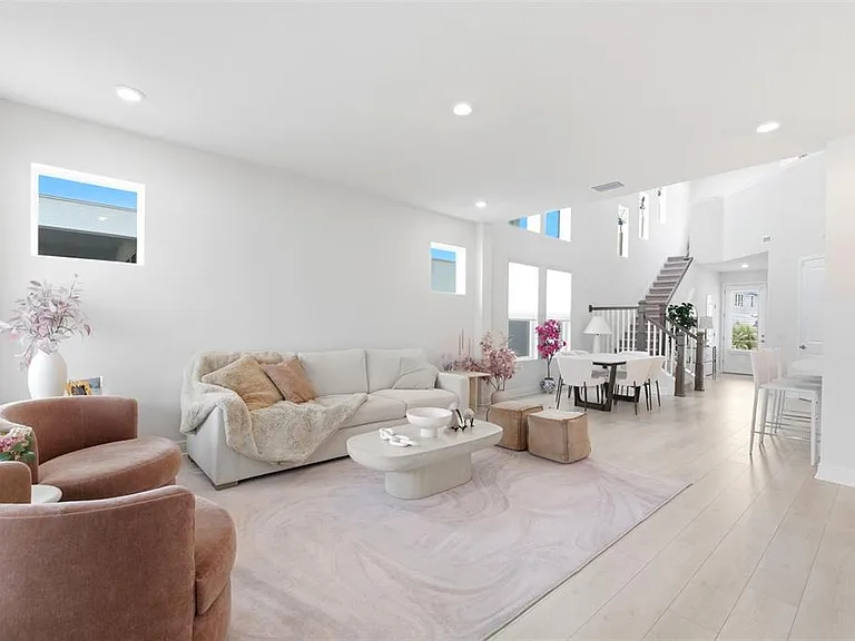 28905 Orange Berry Dr — Photo 16