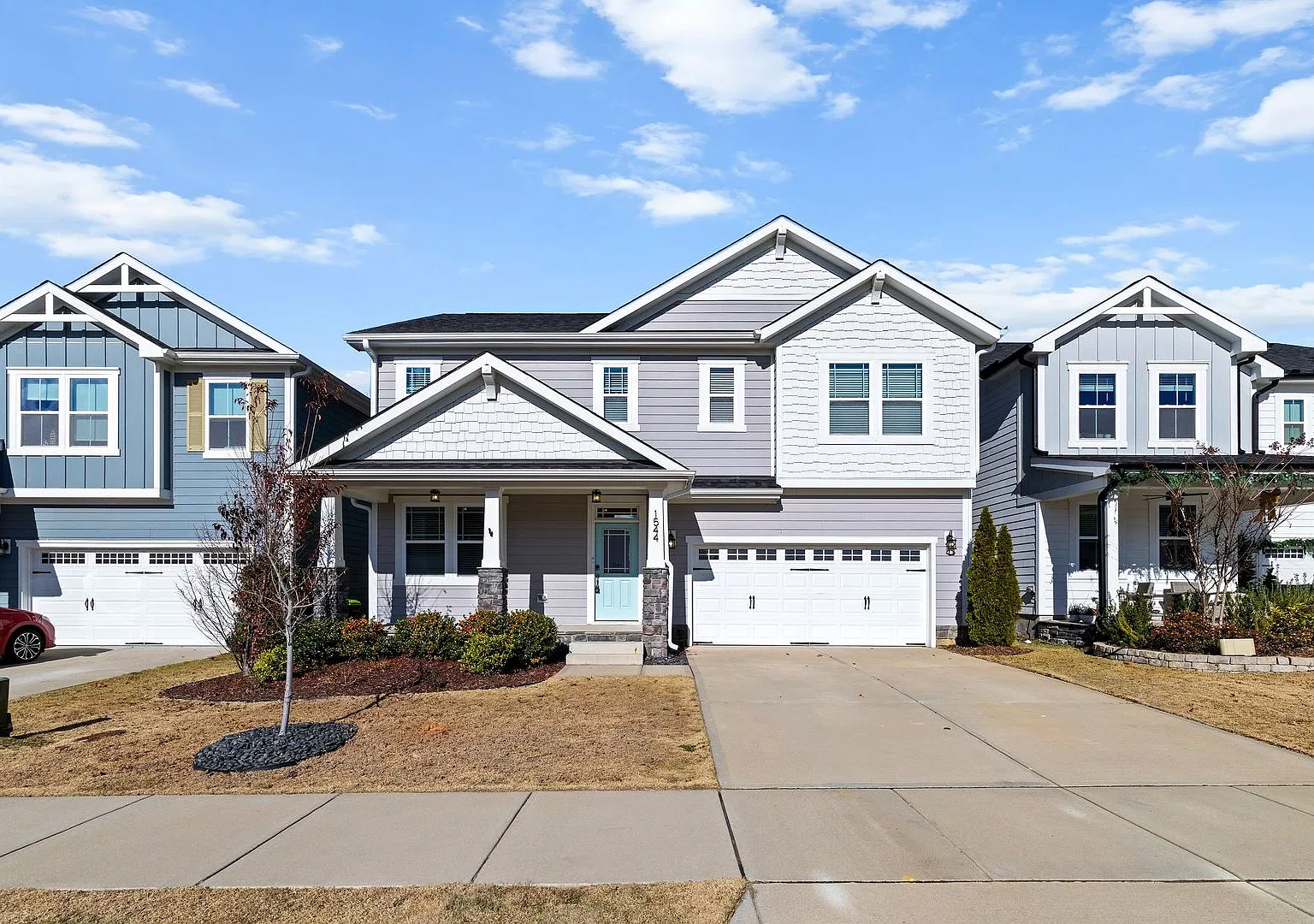 **Beautiful Wendell Falls Home 3/2.5 with Office, Loft & Fenced in Yard** — Photo 4