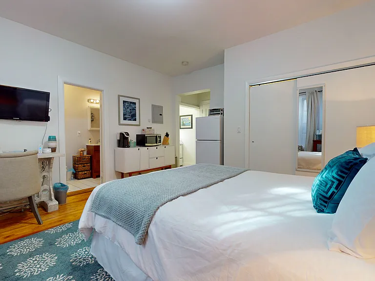 1253 Beacon St #B4 — Photo 9