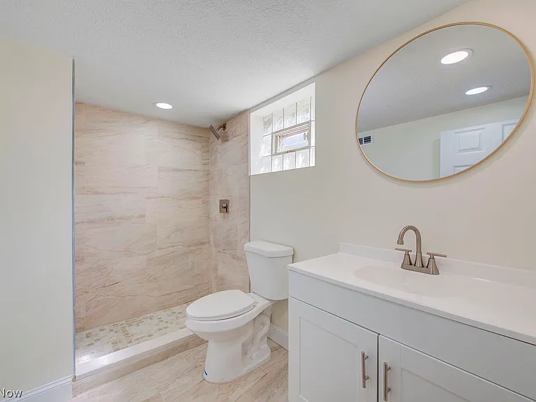 14016 Lakota Ave — Photo 34