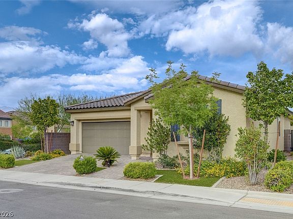 5th image of 4654 Plum Button St