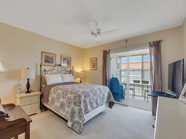5400 Highway A1A #E18 — Photo 16