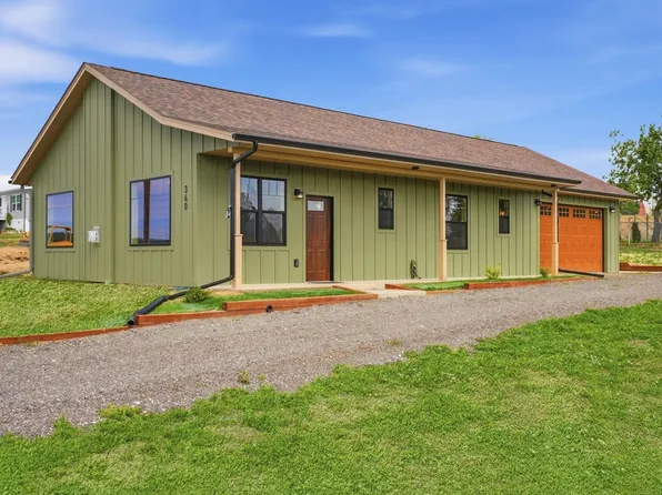 340 Whitney St, Hermosa, SD 57744