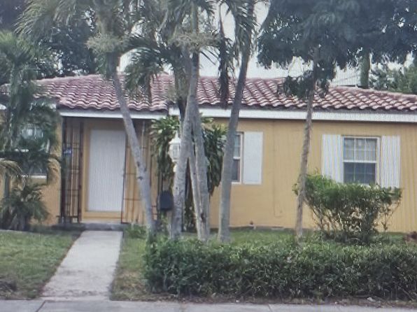 2851 NW 154th Ter