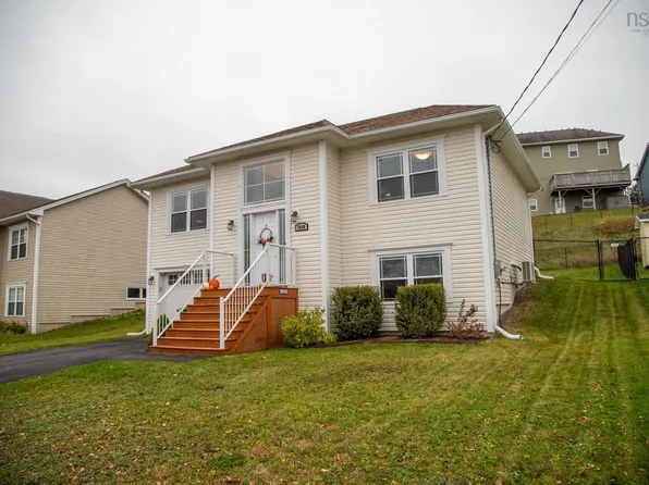 1040 Old Sackville Rd, Middle Sackville, NS B4E 3A6