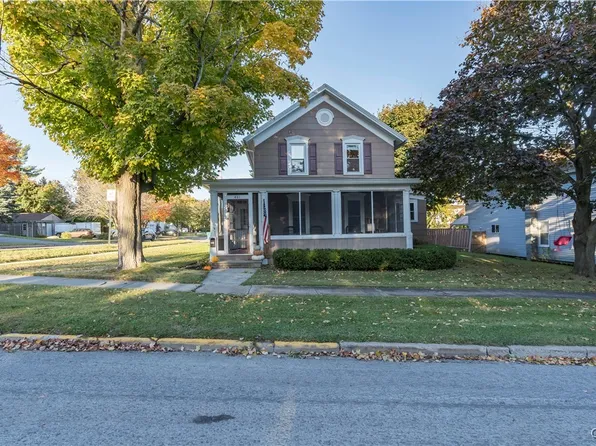 601 Merrick St, Clayton, NY 13624