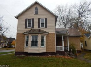 420 W 18th St, Lorain, OH