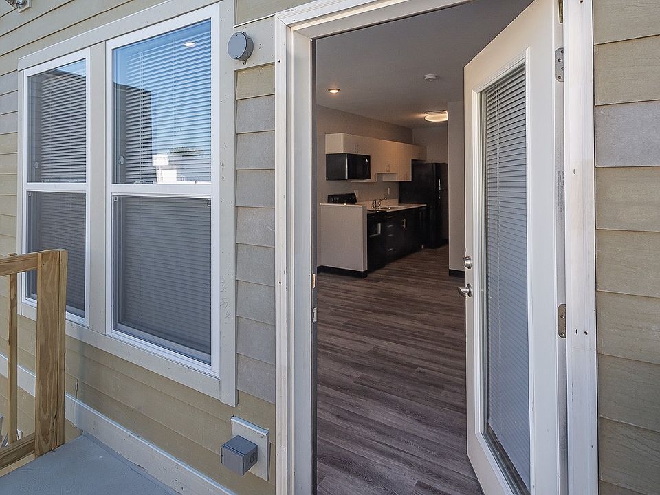 1st image of 250 S Washington St #406