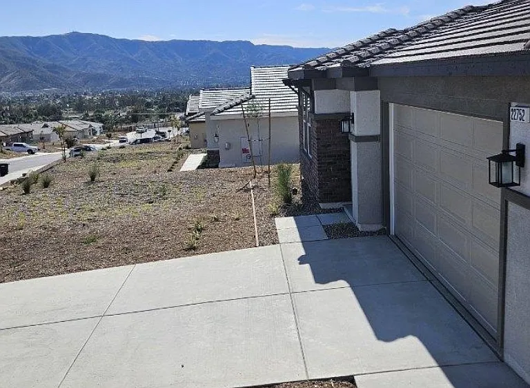 22752 Salvation Way — Photo 3