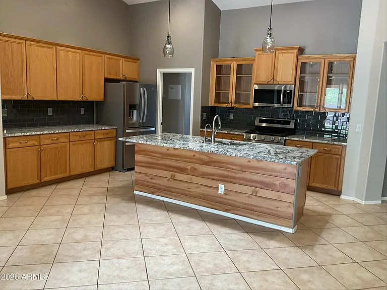14335 W Country Gables Dr — Photo 6