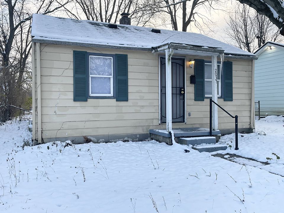 1st image of 2037 N Luett Ave