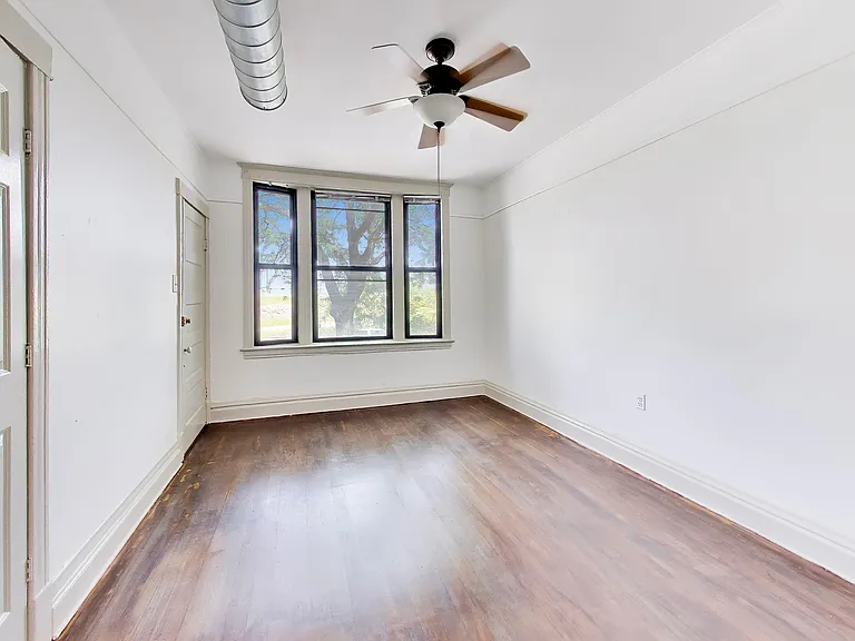 1532 N Greenview Ave #1F — Photo 1