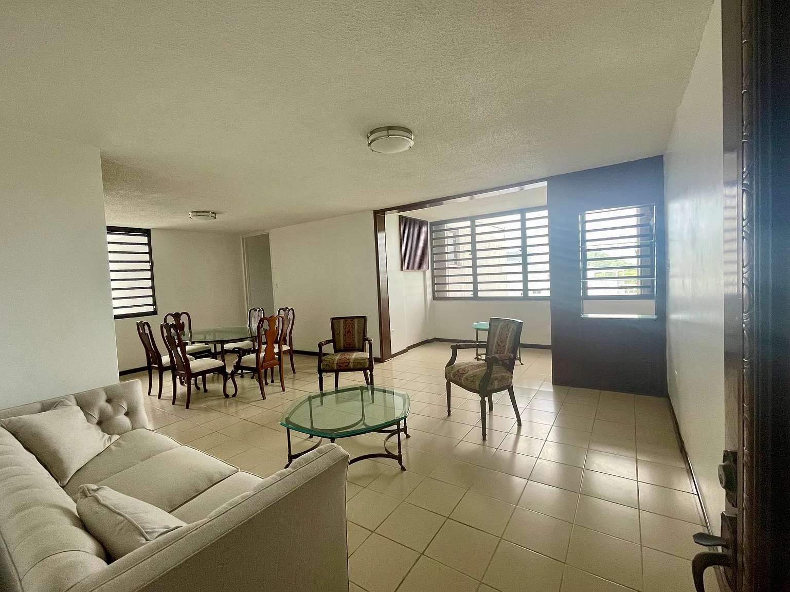 1 Palm Cir — Photo 4