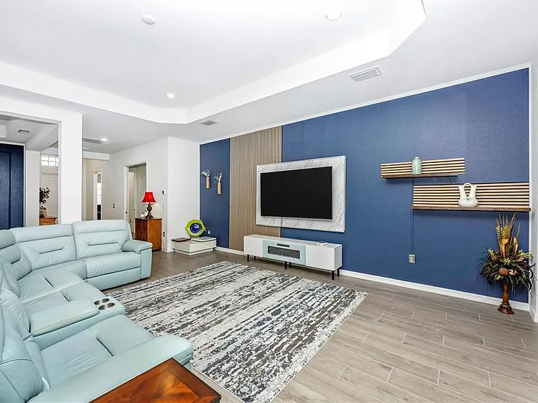 12845 Tulum Loop — Photo 19