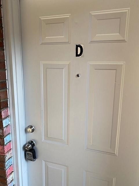 1st image of 1251 Parkway Pl #D