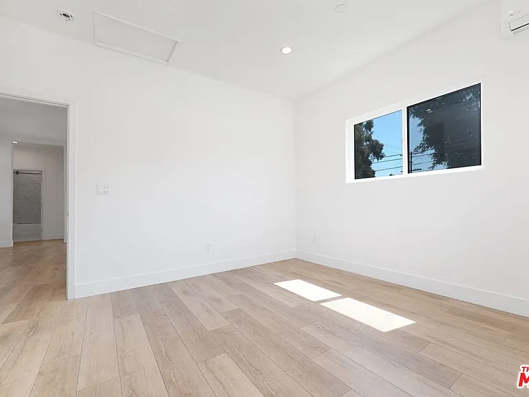 6266 Etiwanda Ave #18254 — Photo 11