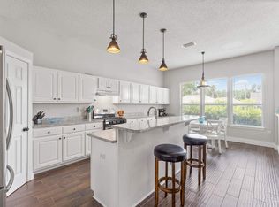 8341 Shipton St, Navarre, FL 32566