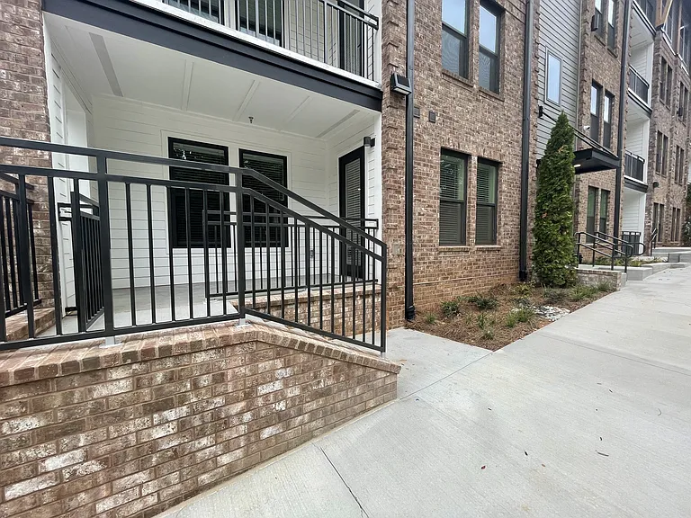The Argos Apartments on The Beltline — Photo 100