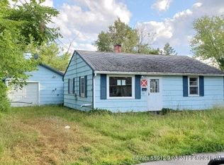 30 Naylor St, Bangor, ME 04401