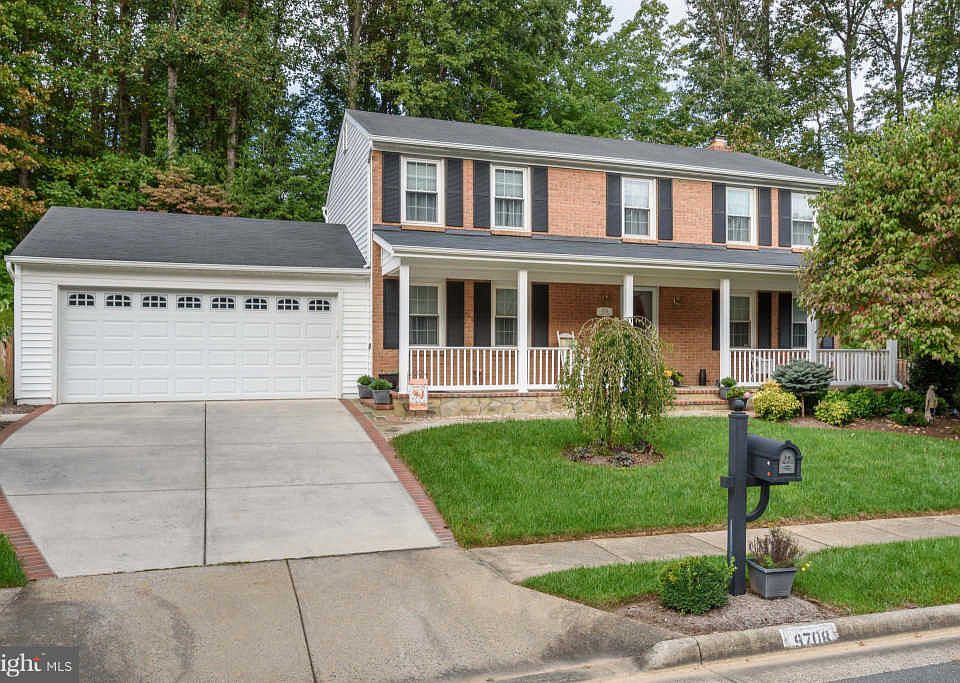1st image of 9708 Glenway Ct