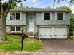 106 Waldwick Farm Cir, Englewood, OH