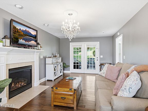 2nd image of 8229 Woodpath Ln