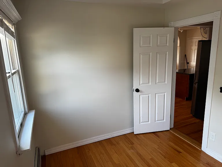 23 W Alhambra Ave #1 — Photo 4