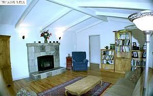5th image of 1013 Audrey Way