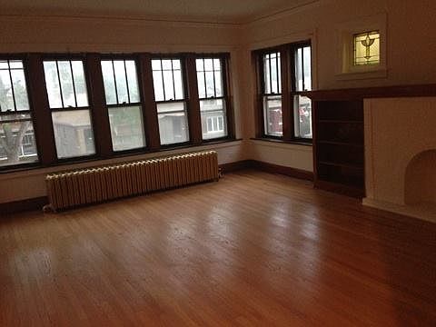 2nd image of 1518 N Leclaire Ave