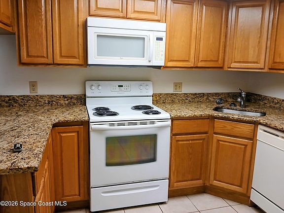 3rd image of 1600 Sunny Brook Ln NE APT F108