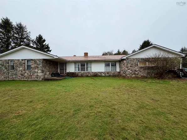 3786 Highway 4, Lower Debert, NS B0M 1G0