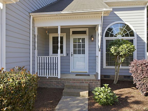 5th image of 1704 Chadstone Ct
