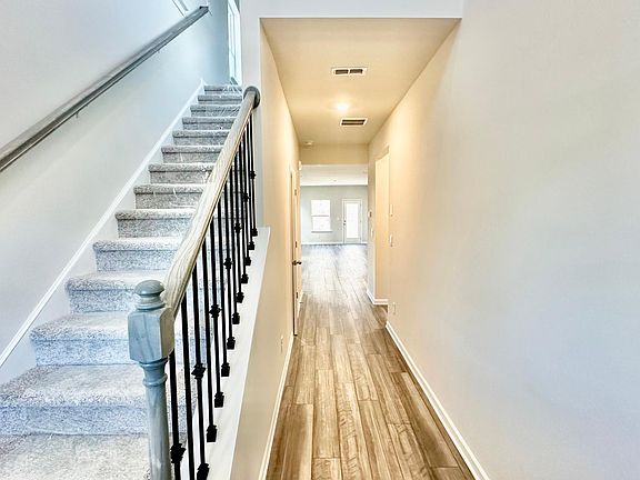 3rd image of 2451 Canning View Ave