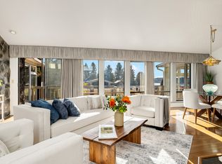 26180 Pennsylvania Ave NE, Kingston, WA 98346