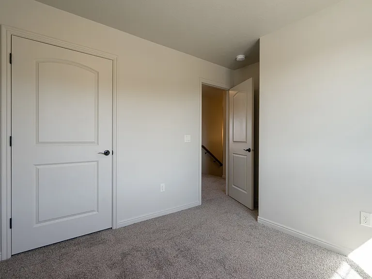 370 W Buena Vista Blvd #111 — Photo 41