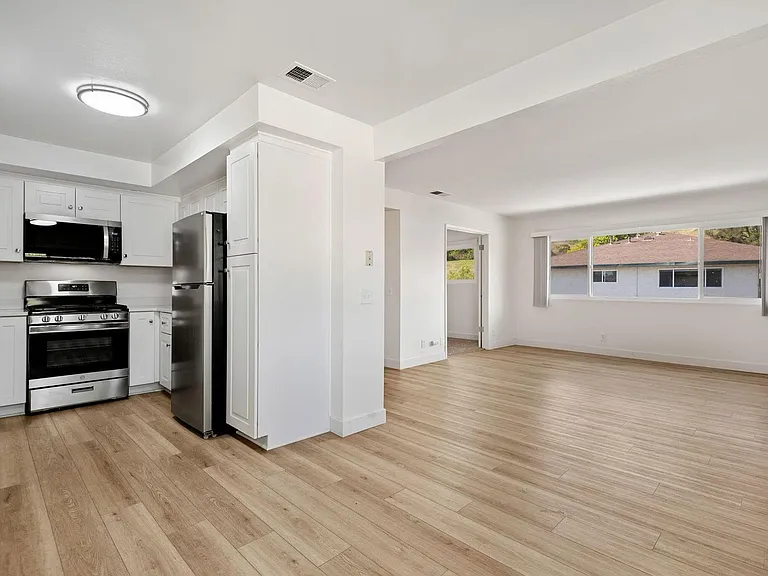 313 Northgate Dr #D — Photo 6