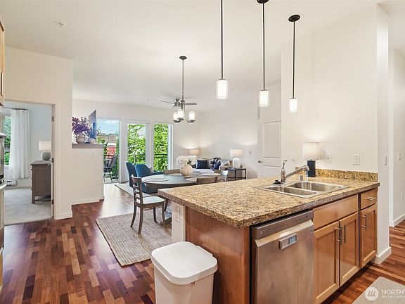 4th image of 375 Kirkland Avenue #216