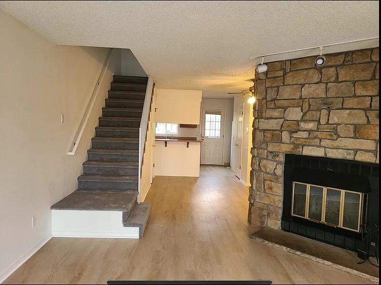 14282 E Hawaii Cir #A — Photo 6