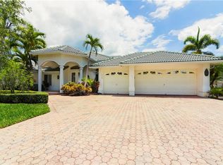 2760 SW Glenmoor Way, Palm City, FL 34990